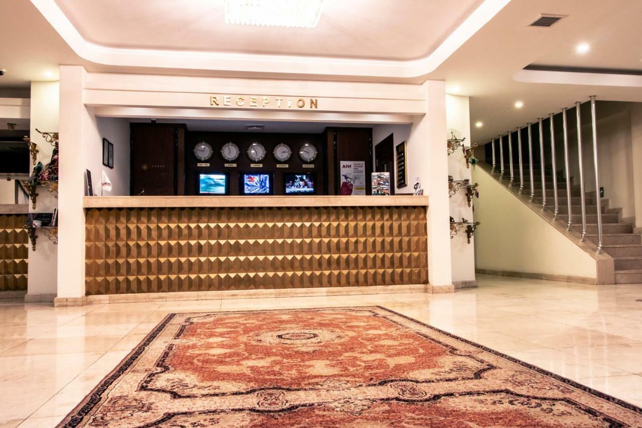 Atropat Old City Hotel Baku Exterior photo